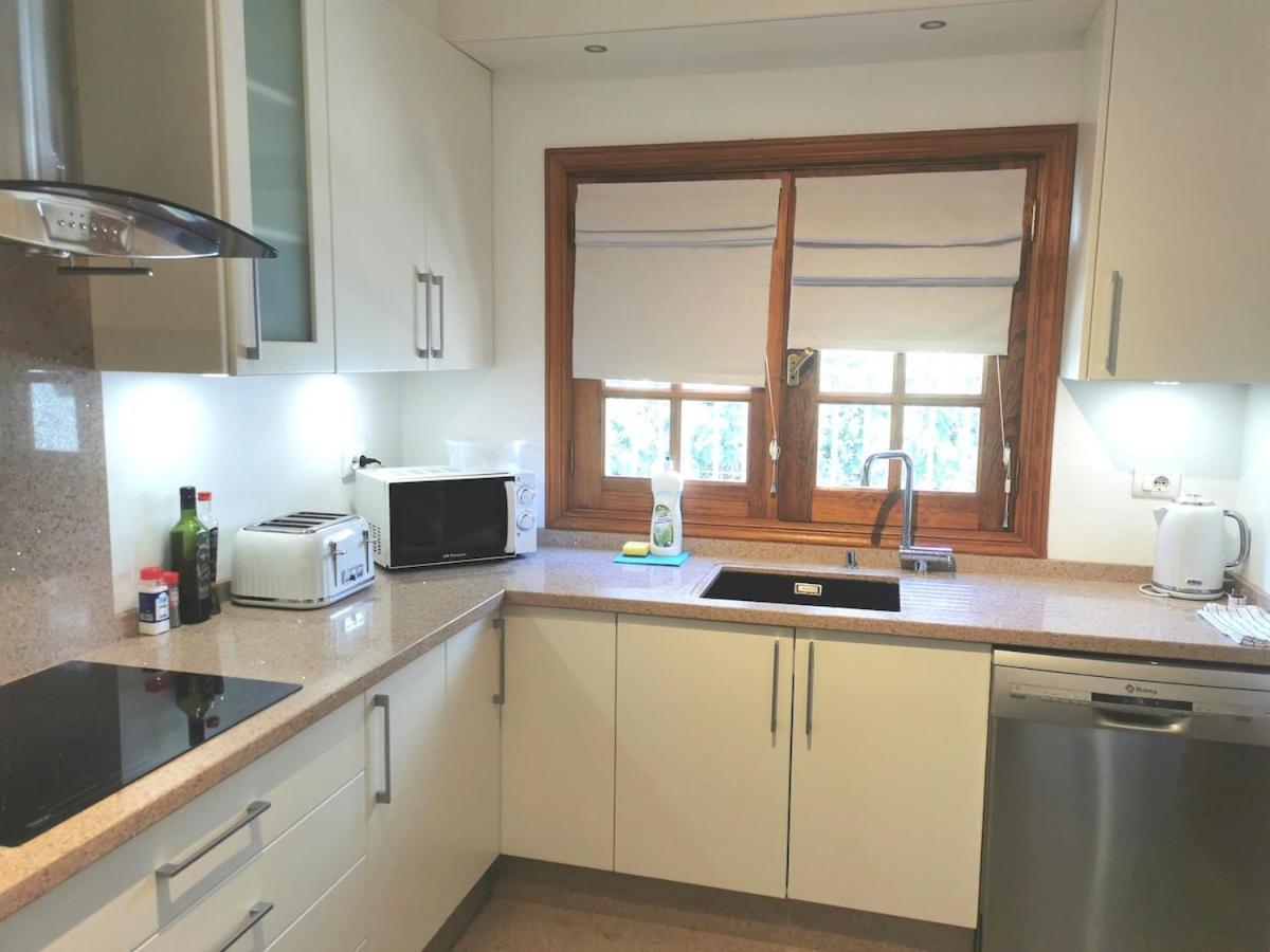 Villa Ibiza - Beautiful House With Private Pool Chayofa Екстериор снимка