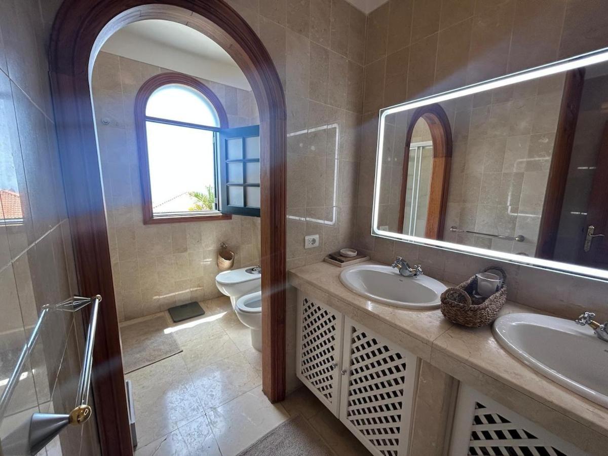 Villa Ibiza - Beautiful House With Private Pool Chayofa Екстериор снимка